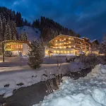 Alpenhof 4*