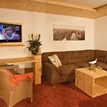 Alpenhof Szálloda 4*