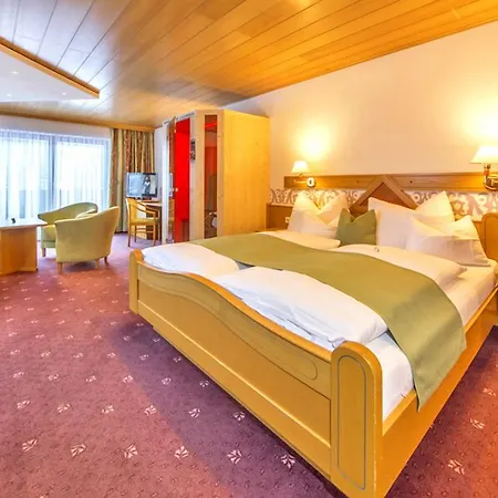 Alpenhof 4*