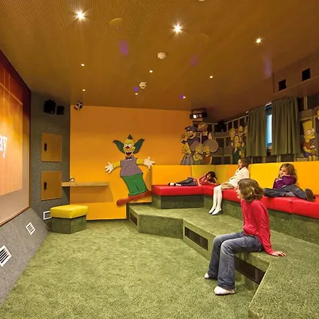 فندق Alpenhof 4*