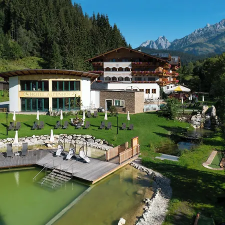 Hotel Alpenhof 4*