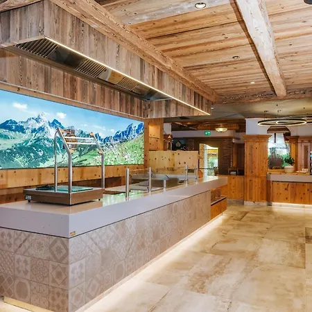Alpenhof 4*