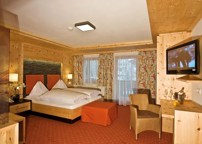 מלון Alpenhof 4*